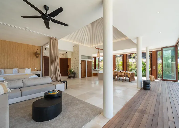 Private Oceanfront Kingfisher - 20m Infinity Pool Villa Nusa Lembongan (Bali)