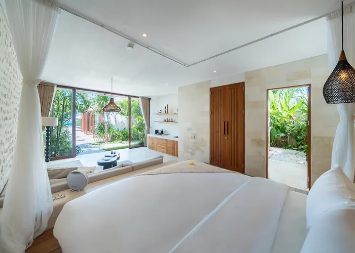 Private Oceanfront Kingfisher - 20m Infinity Pool Villa